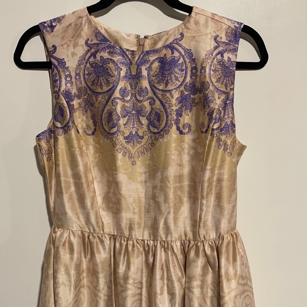 Gorgeous pink dress with beautiful print